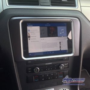 Mustang Tablet Dash Kit